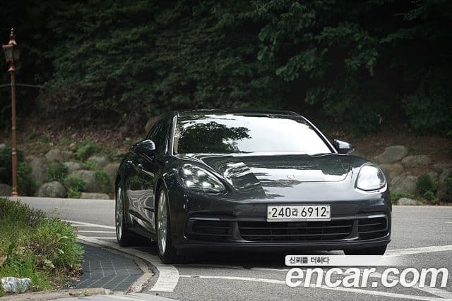 Porsche Panamera (971)