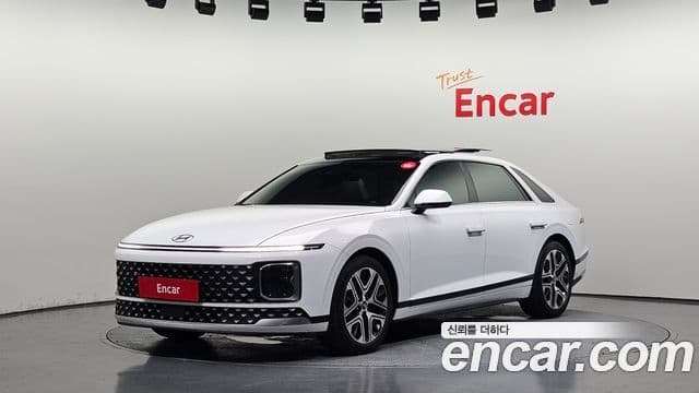 Hyundai Grandeur (GN7)
