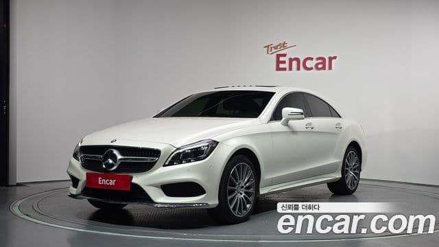 Mercedes-Benz CLS-Class W218 1