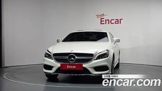 Mercedes-Benz CLS-Class W218 3