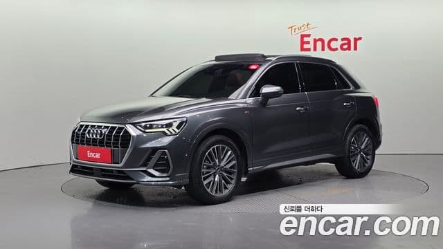 Audi Q3 (F3)