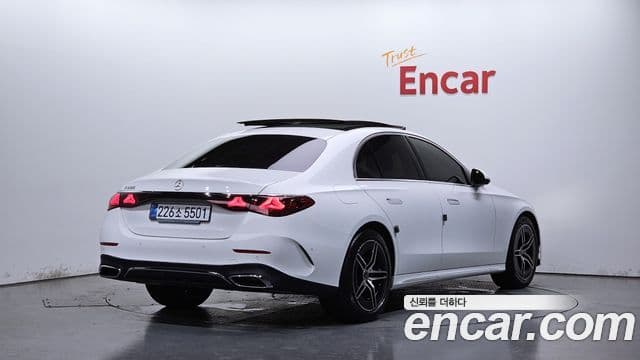 Mercedes-Benz E-Class W214 2