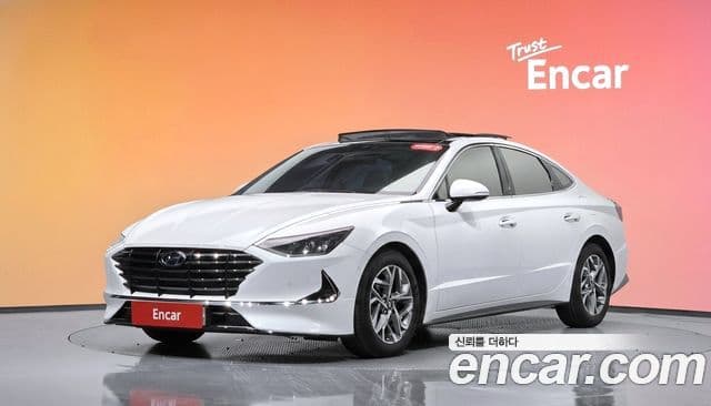 Hyundai Sonata (DN8)