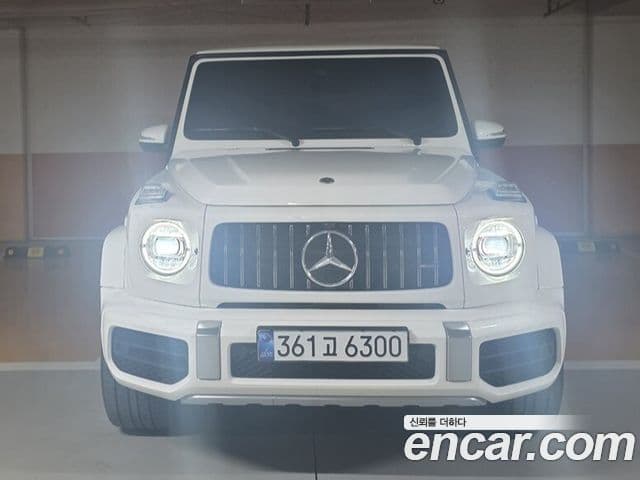 Mercedes-Benz G-Class W463b 2
