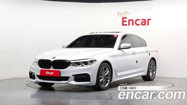 BMW 5 Series (G30)