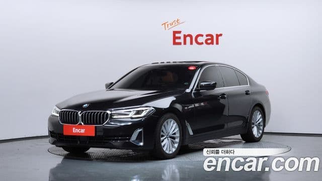 BMW 5 Series (G30)