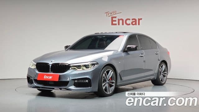 BMW 5 Series (G30)