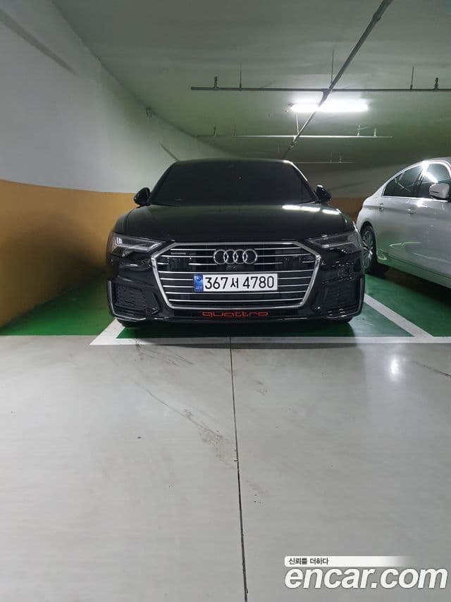 Audi A6 (C8)