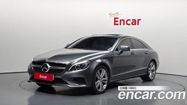 Mercedes-Benz CLS-Class W218 1