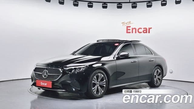 Mercedes-Benz E-Class W214