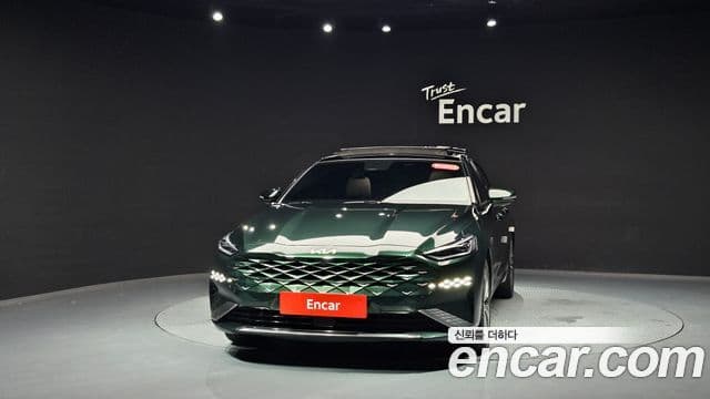 Kia K8 Hybrid 3