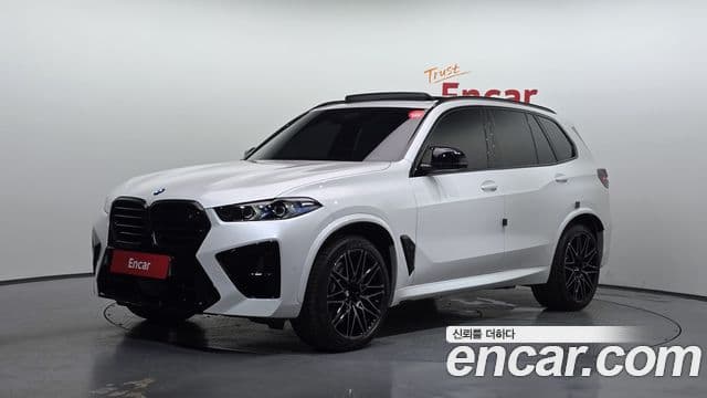 BMW X5M (G05)
