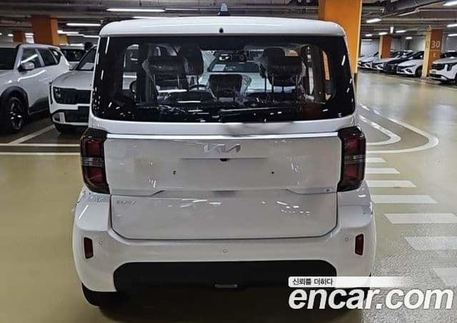 Kia The New Kia Ray 3