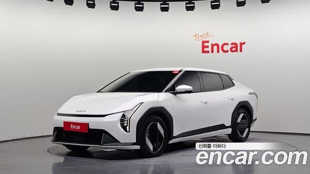 Kia EV4