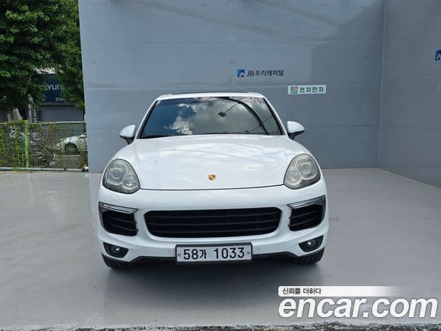 Porsche New Cayenne 1