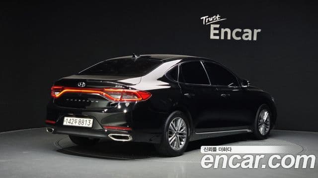 Hyundai Grandeur IG 2