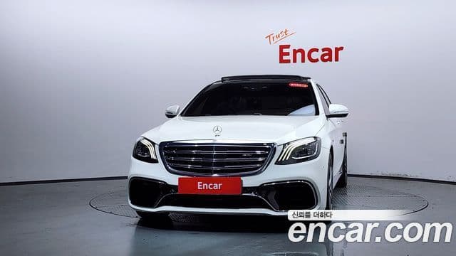 Mercedes-Benz S-Class W222 3