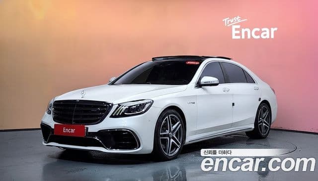 Mercedes-Benz S-Class W222 1