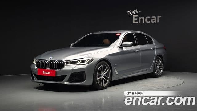 BMW 5 Series (G30)