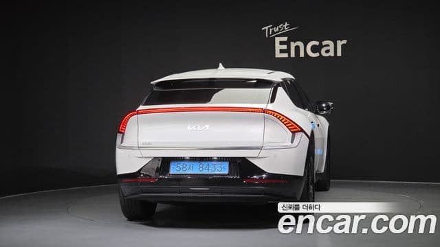 Kia EV6 4