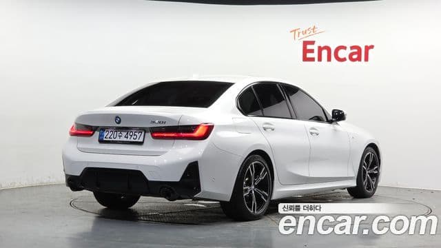 BMW 3 Series (G20) 2