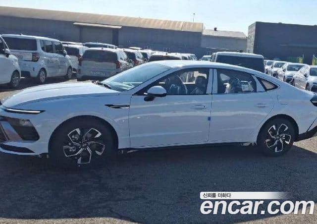 Hyundai Sonata The Edge (DN8) 2