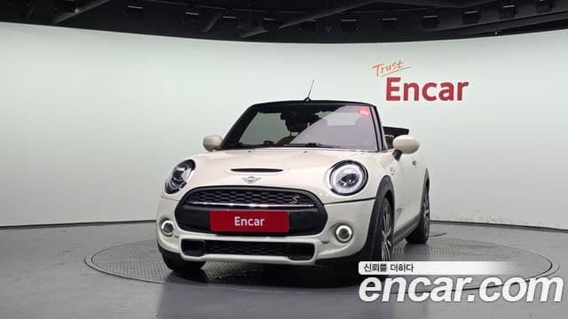MINI Cooper S Convertible 3