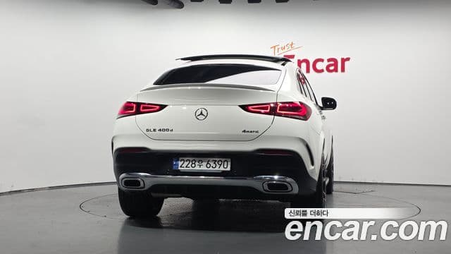Mercedes-Benz GLE-Class W167 4
