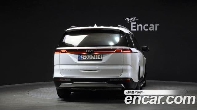 Kia Carnival 4th Gen 4