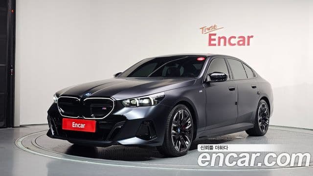 BMW i5 (G60)