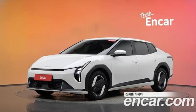 Kia EV4