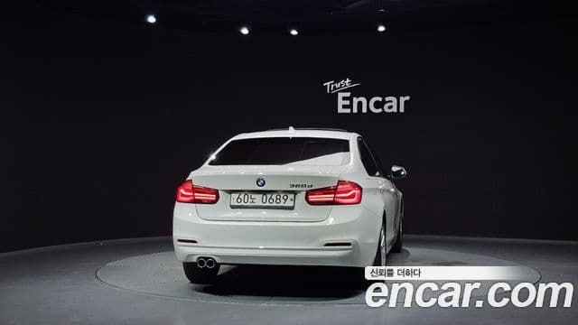 BMW 3 Series (F30) 4