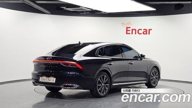 Hyundai The New Grandeur IG 2