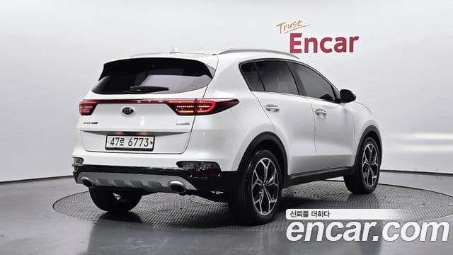 Kia Sportage The Bold 2