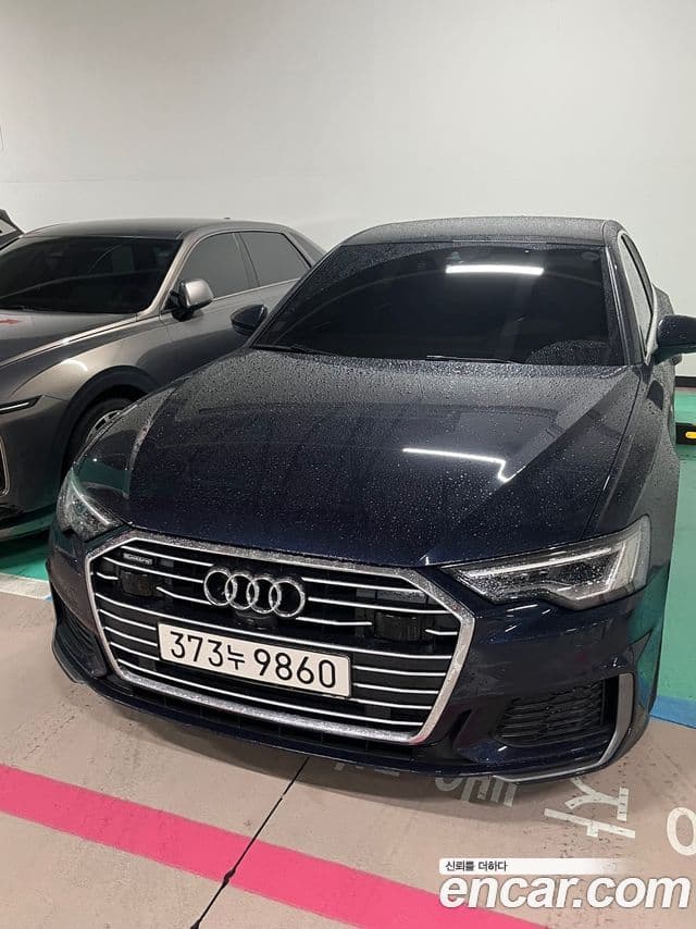 Audi A6 (C8)