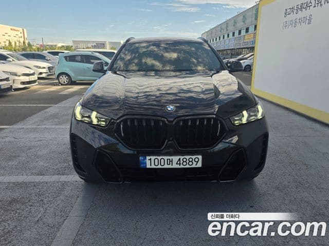 BMW X6 (G06)