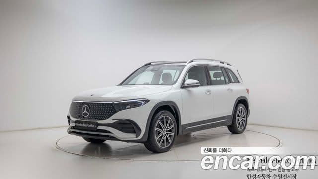 Mercedes-Benz EQB X243