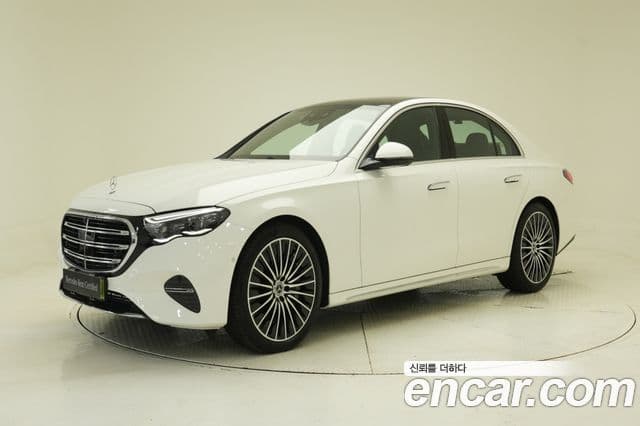 Mercedes-Benz E-Class W214