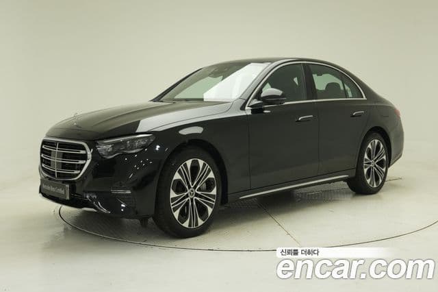 Mercedes-Benz E-Class W214