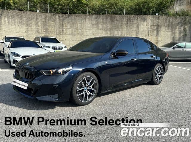 BMW i5 (G60)
