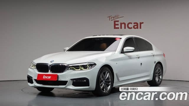 BMW 5 Series (G30)