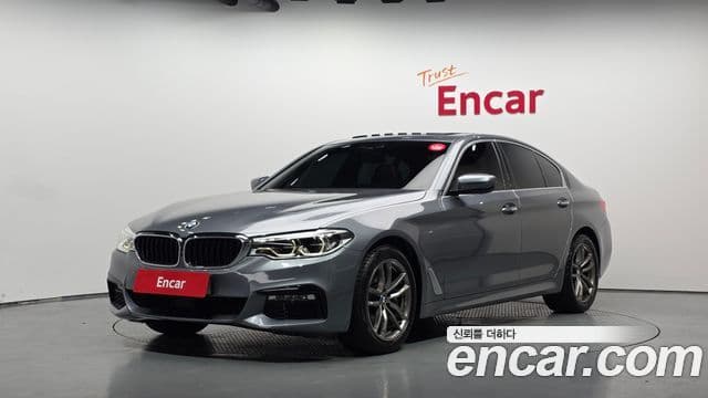BMW 5 Series (G30)