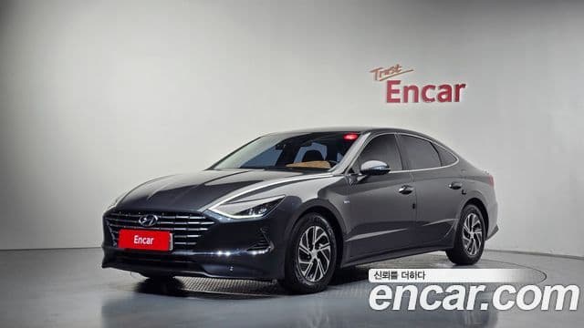 Hyundai Sonata Hybrid (DN8)