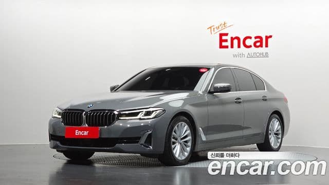 BMW 5 Series (G30)