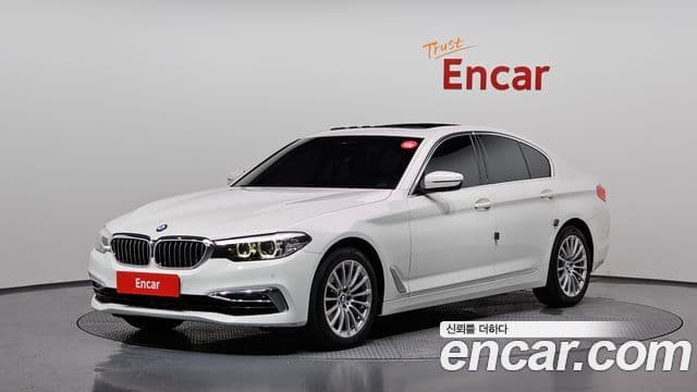 BMW 5 Series (G30)