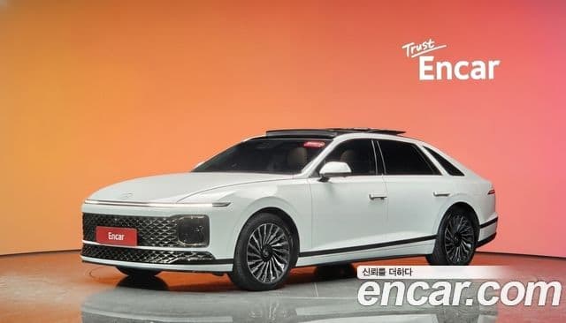 Hyundai Grandeur (GN7)