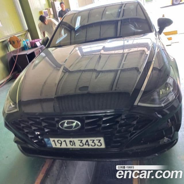Hyundai Sonata (DN8)