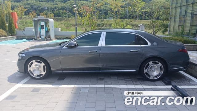 Mercedes-Benz S-Class W223