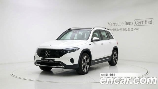 Mercedes-Benz EQB X243