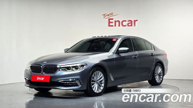 BMW 5 Series (G30)